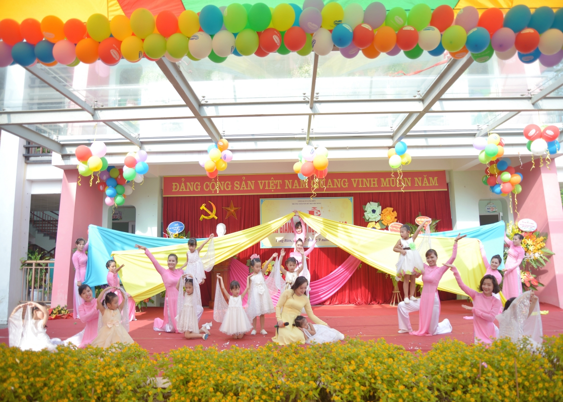 Khai giảng năm học 2017-2018 (22).jpg